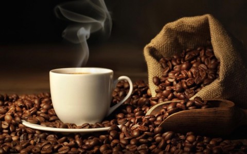 Giá cà phê hôm nay 7/11: Tiếp tục tăng 200 - 300 đồng/kg